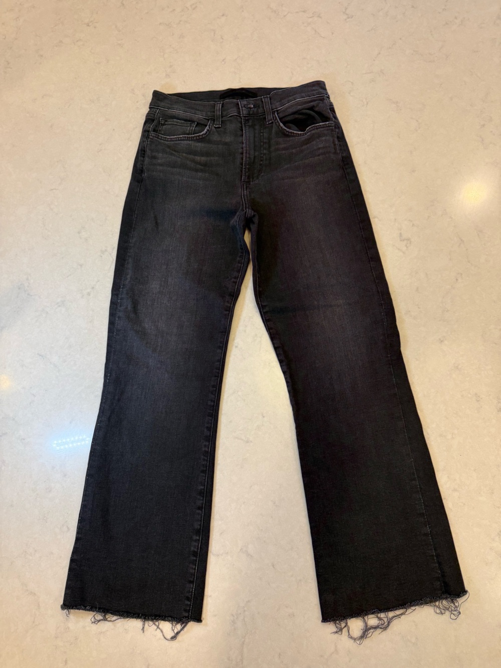 Joe's Jeans SZ 27 Callie Highrise Crop Bootcut -great cond. Black